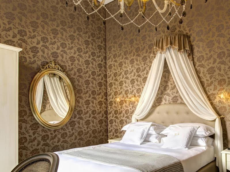 Gkk Exclusive Private Guest house