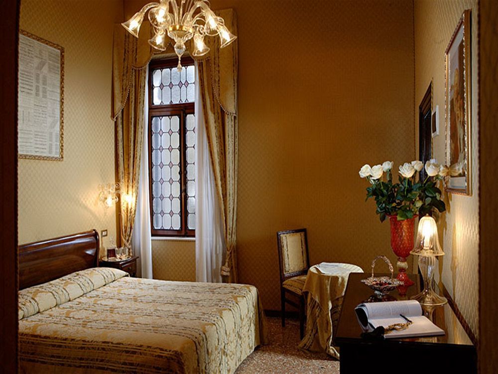 Gkk Exclusive Private Pensión Venecia